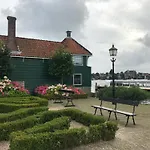 Heerlijck Slaapen op de Zaanse Schans
